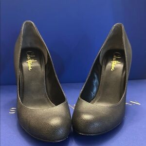 Cole Haan Black Classic Heels with Rounded Toe
